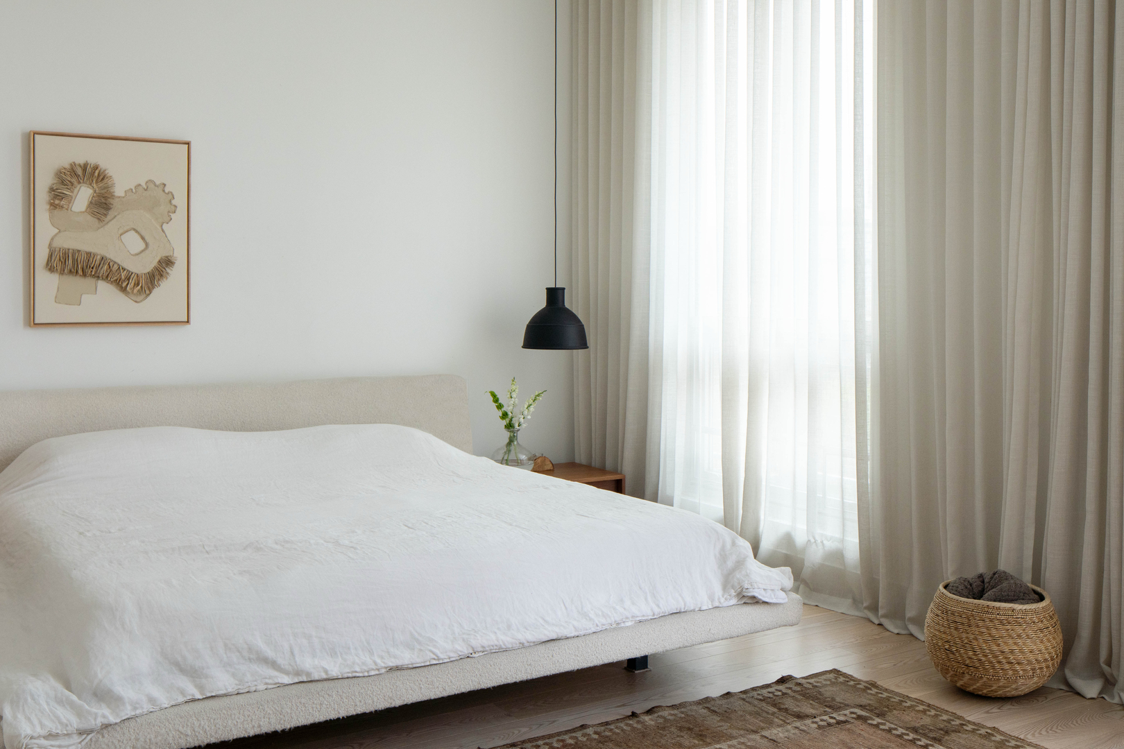 134 S ABERDEEN Avenue Unit: 5S