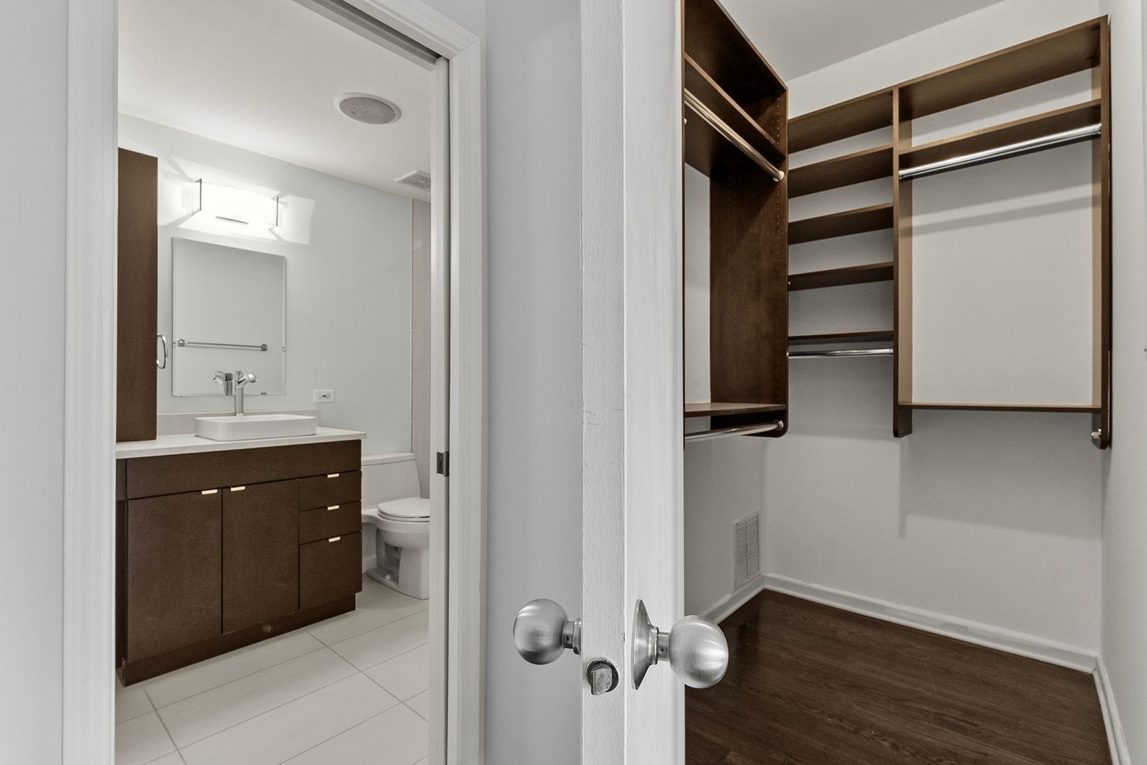 2236 W Armitage Avenue Unit: 403