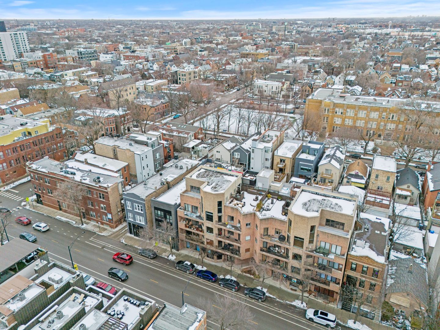 2236 W Armitage Avenue Unit: 403