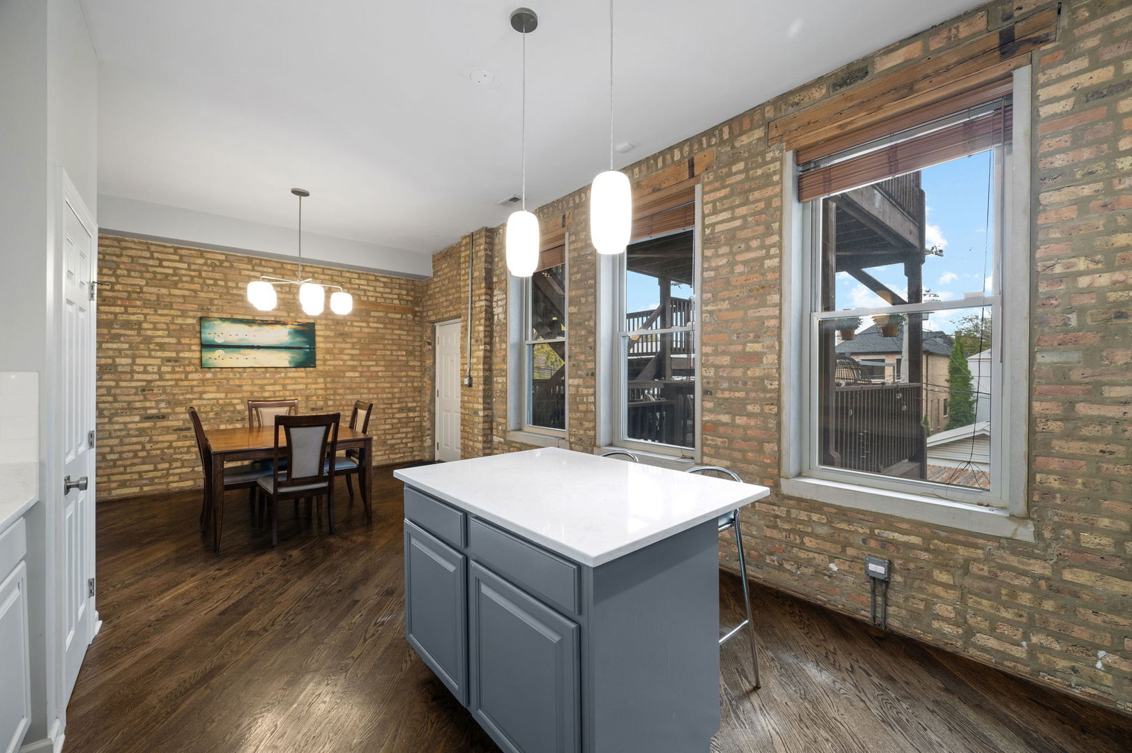 1855 N Damen Avenue Unit: 2S