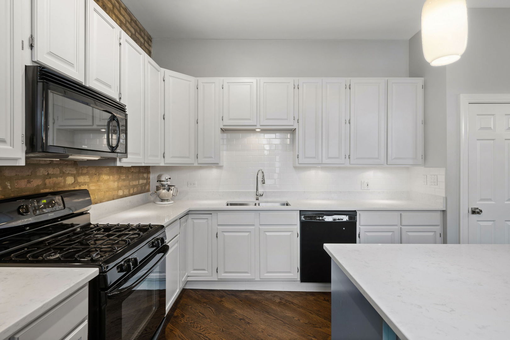 1855 N Damen Avenue Unit: 2S