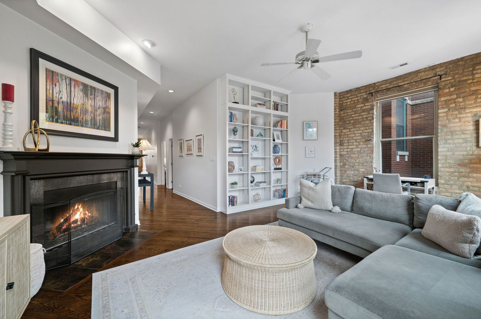 1855 N Damen Avenue Unit: 2S