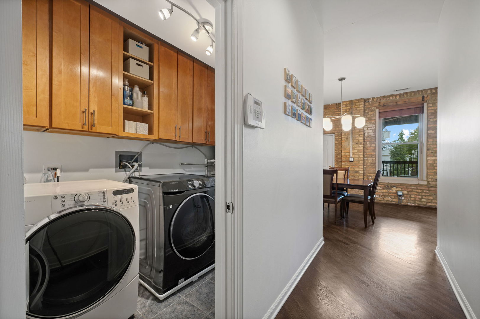 1855 N Damen Avenue Unit: 2S