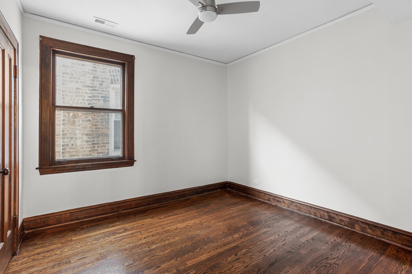 4925 N Kentucky Avenue Unit: 2
