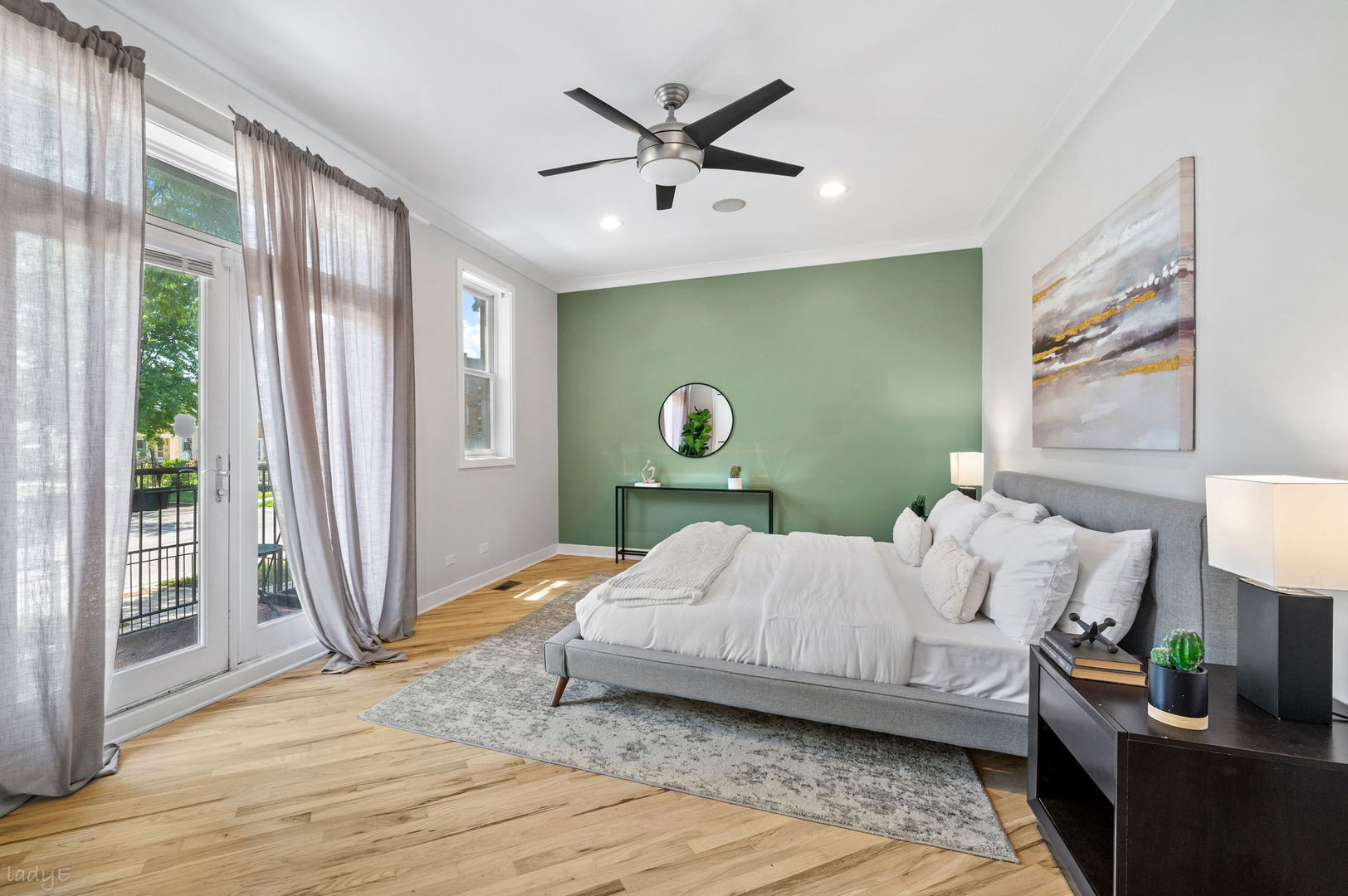 3756 W LELAND Avenue Unit: 1S