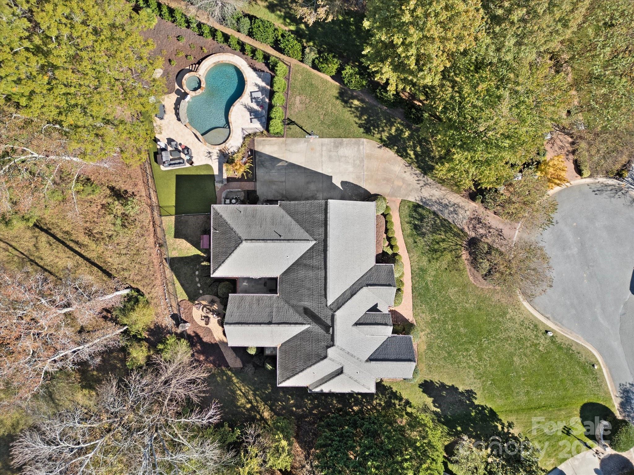 8702 Victory Gallop Court