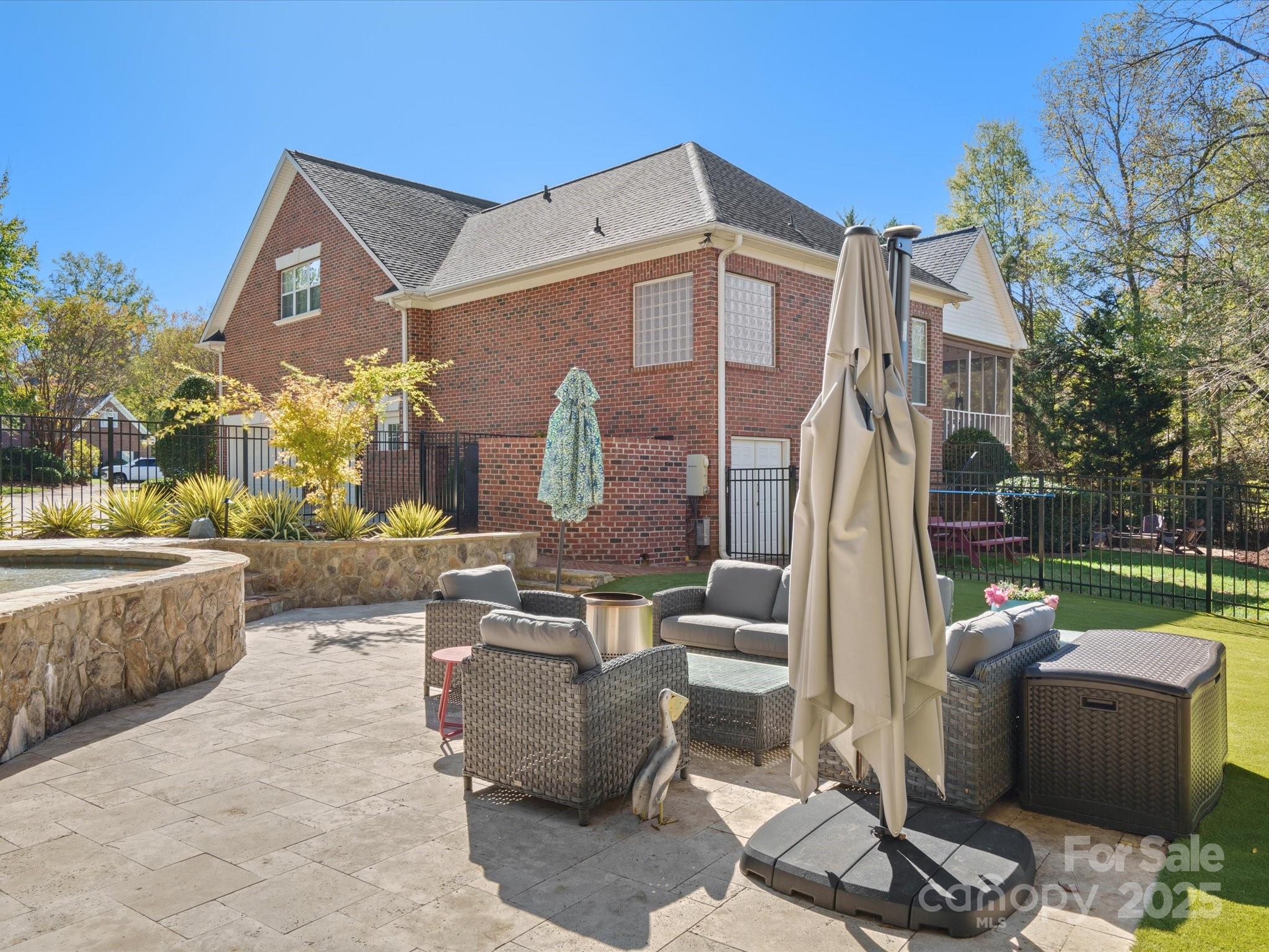 8702 Victory Gallop Court