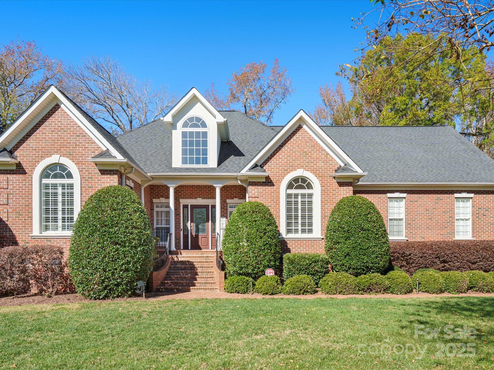 8702 Victory Gallop Court