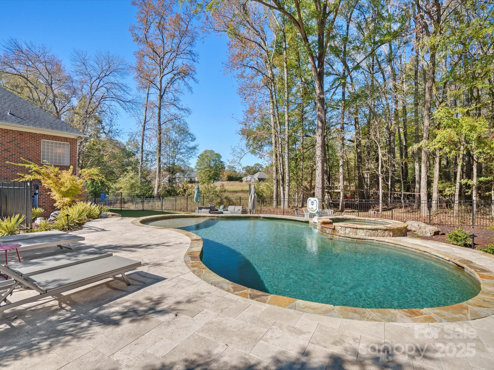 8702 Victory Gallop Court