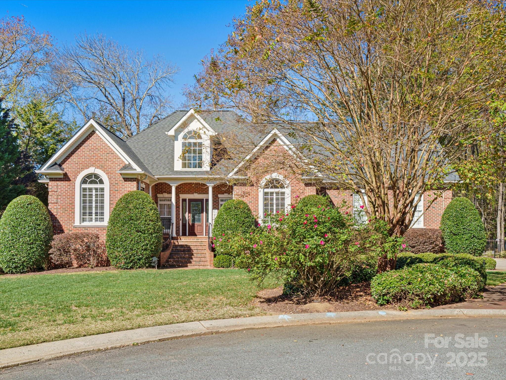 8702 Victory Gallop Court