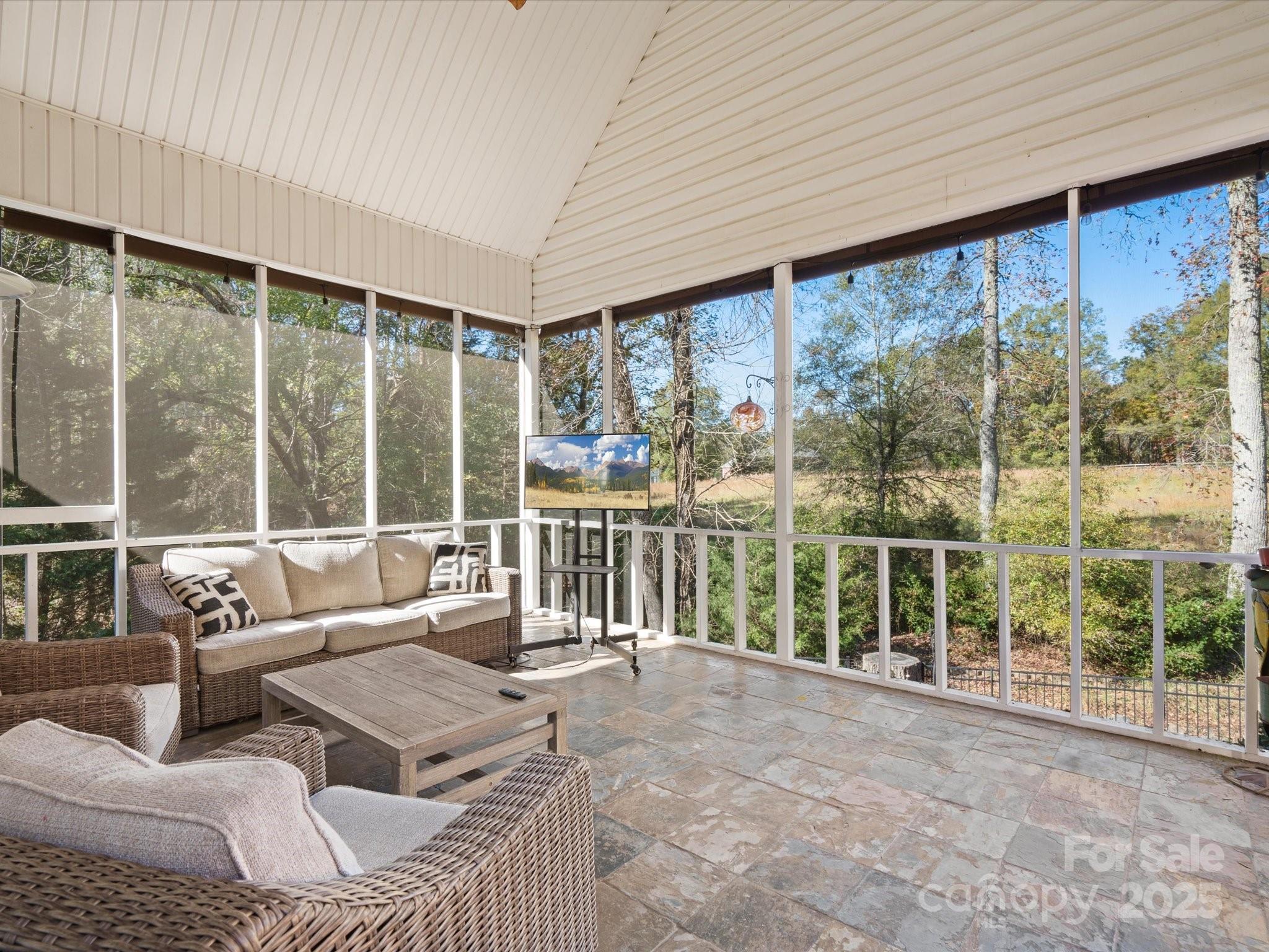 8702 Victory Gallop Court