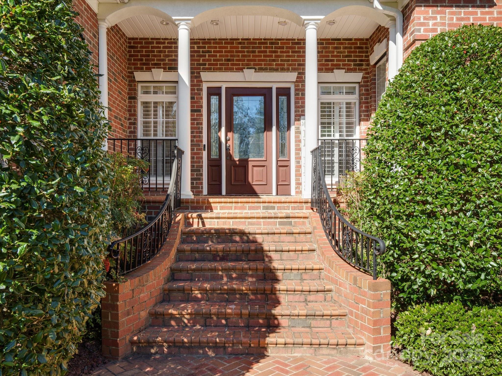8702 Victory Gallop Court