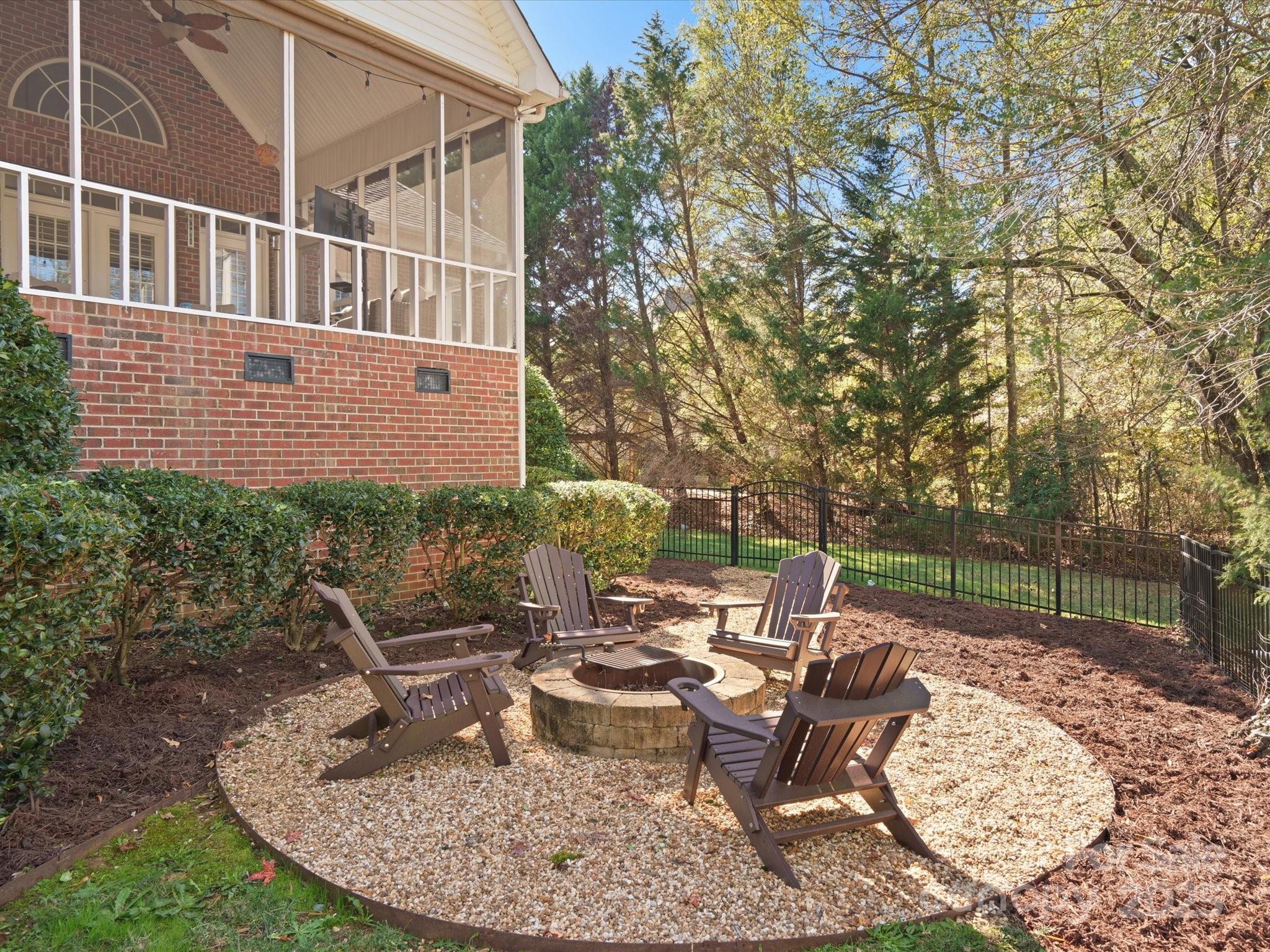 8702 Victory Gallop Court