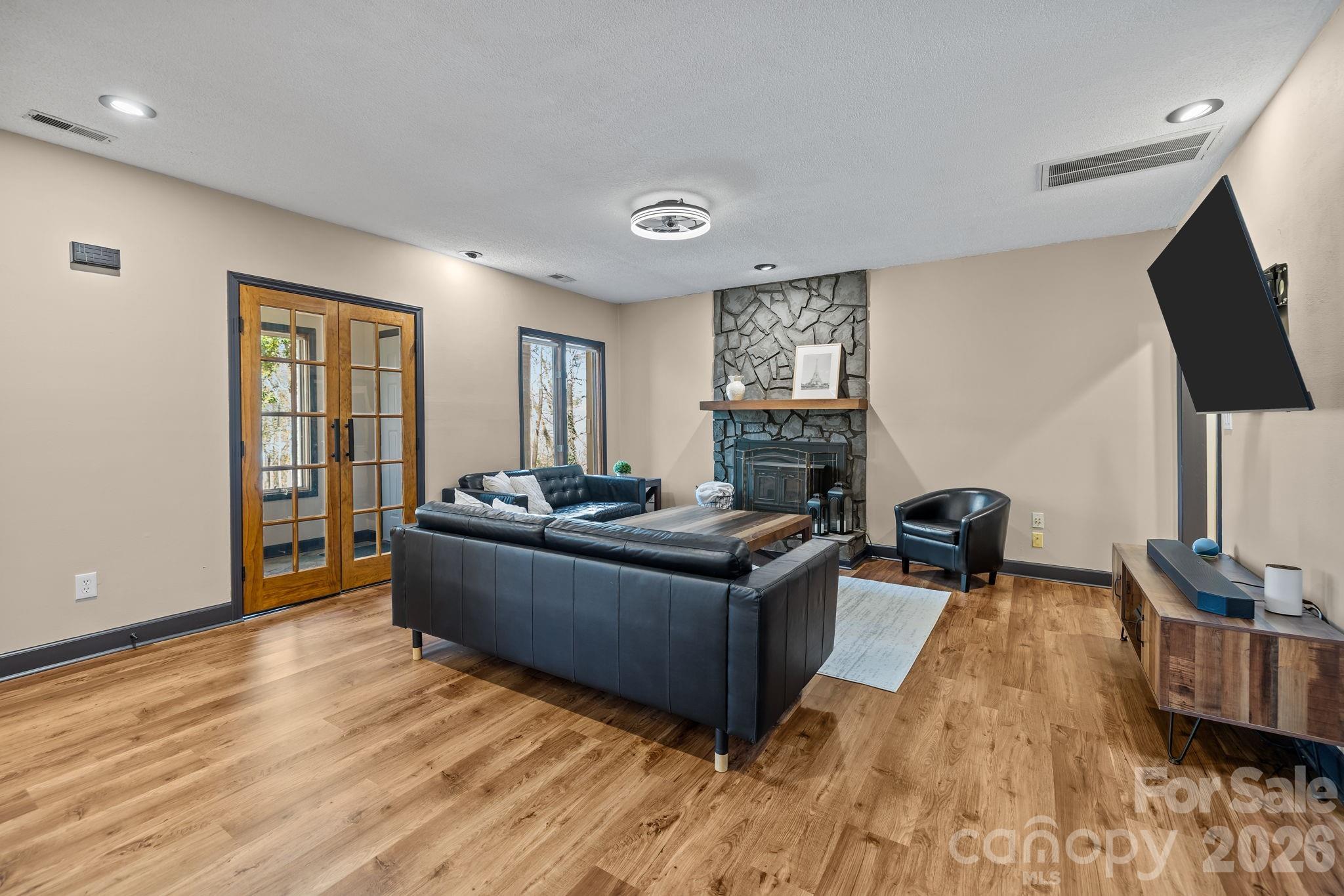 13634 Pine Harbor Road