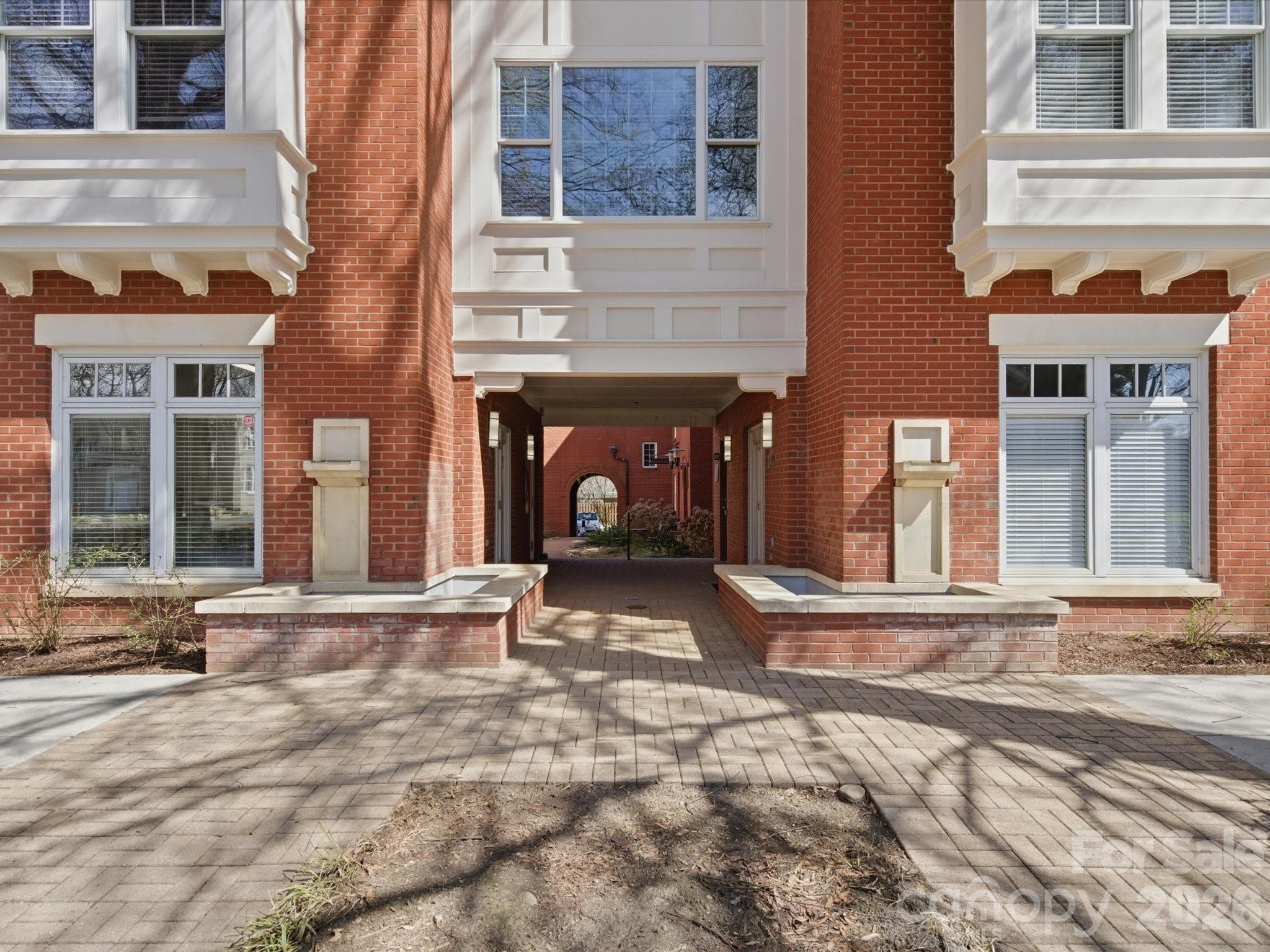 400 Clarice Avenue Unit: 160