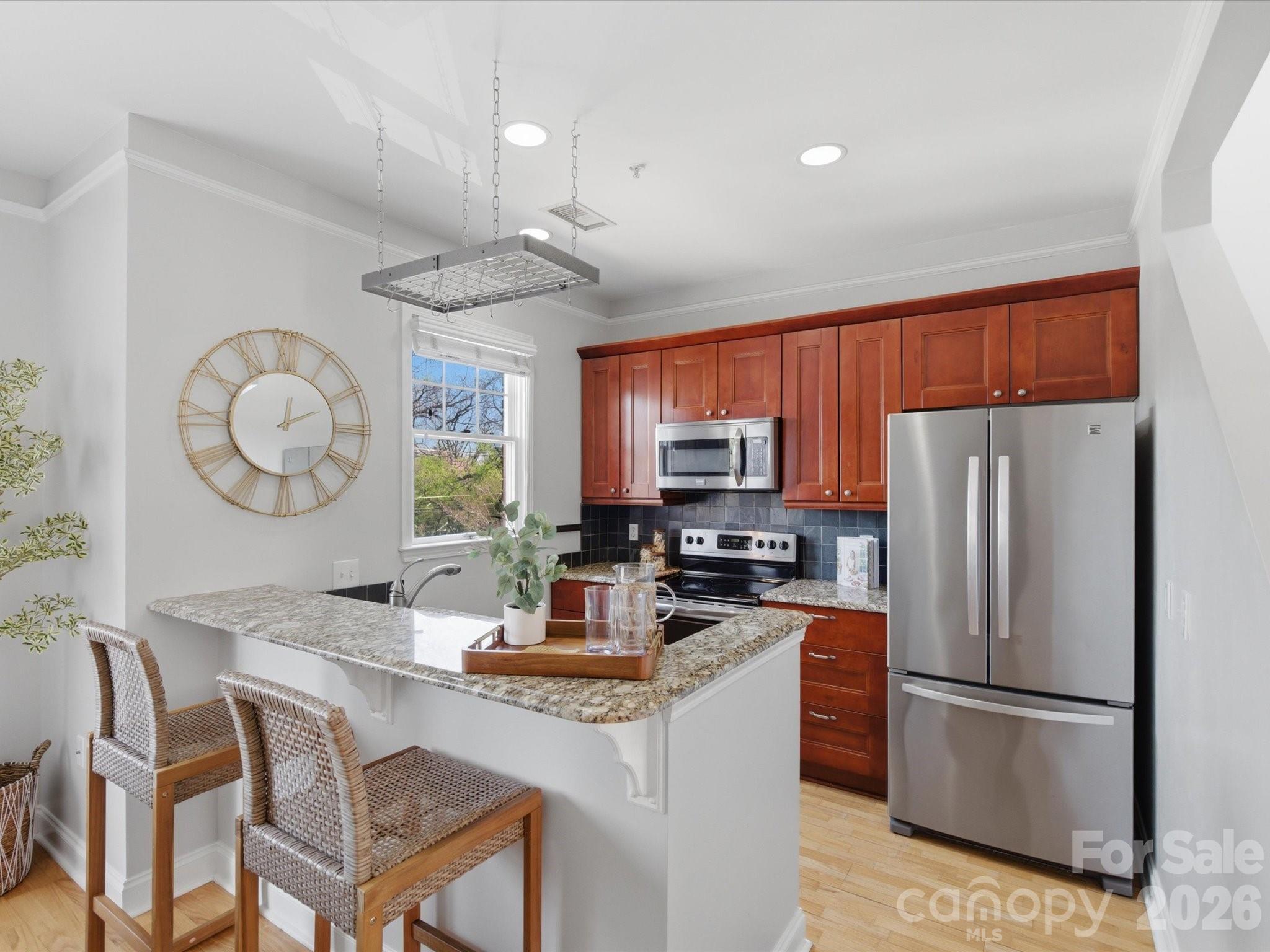 400 Clarice Avenue Unit: 160