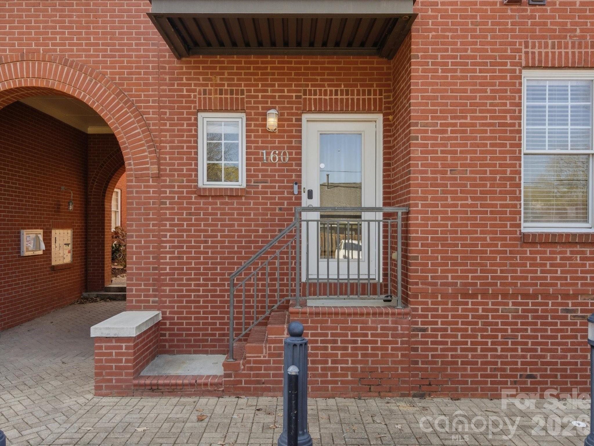 400 Clarice Avenue Unit: 160