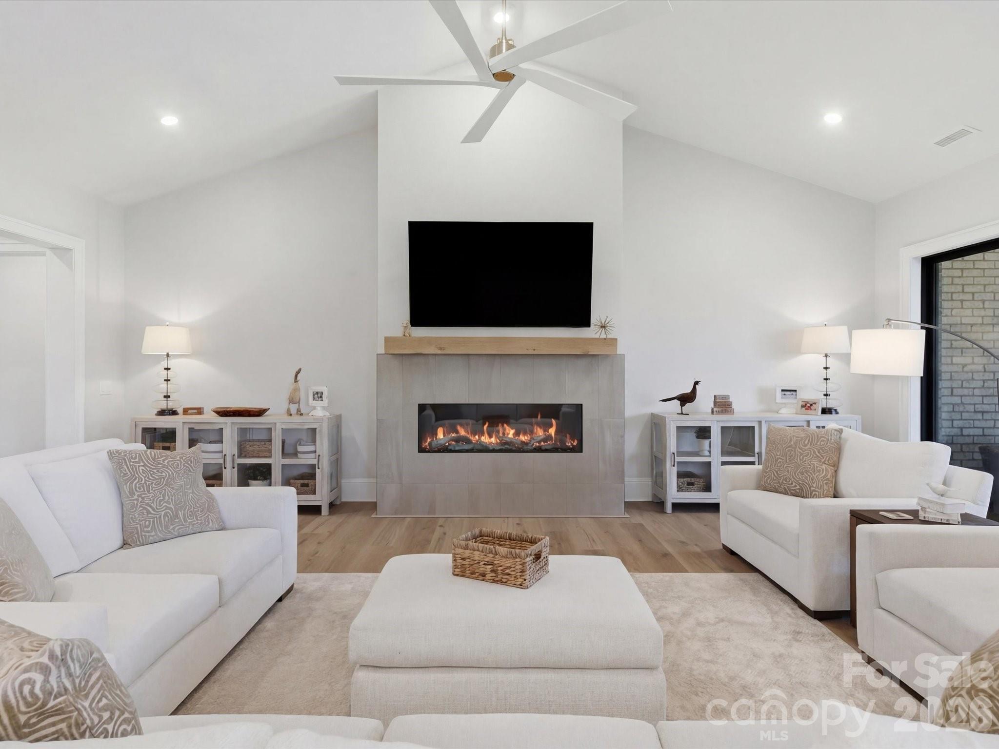1008 Broadmoor Drive