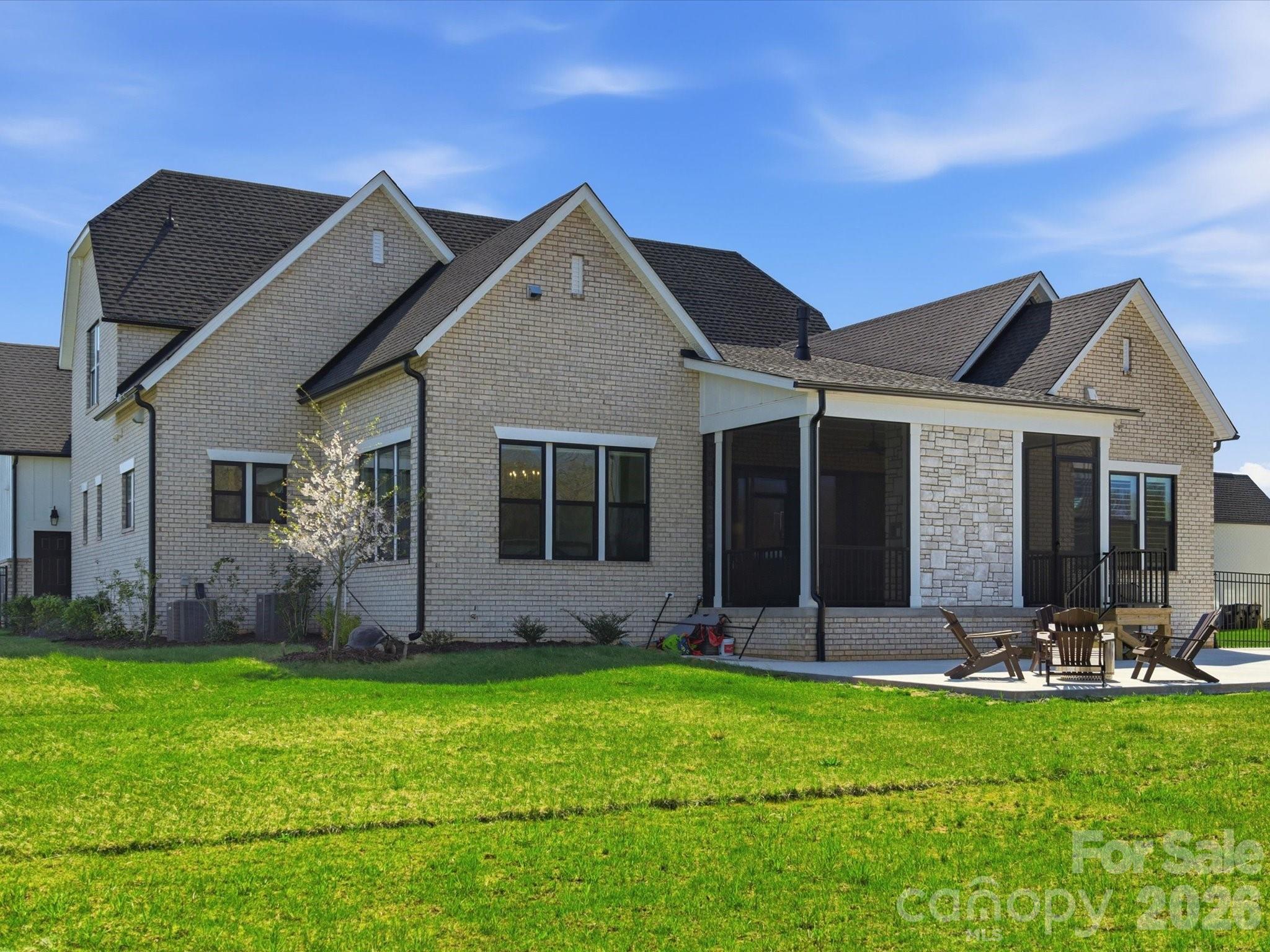 1008 Broadmoor Drive