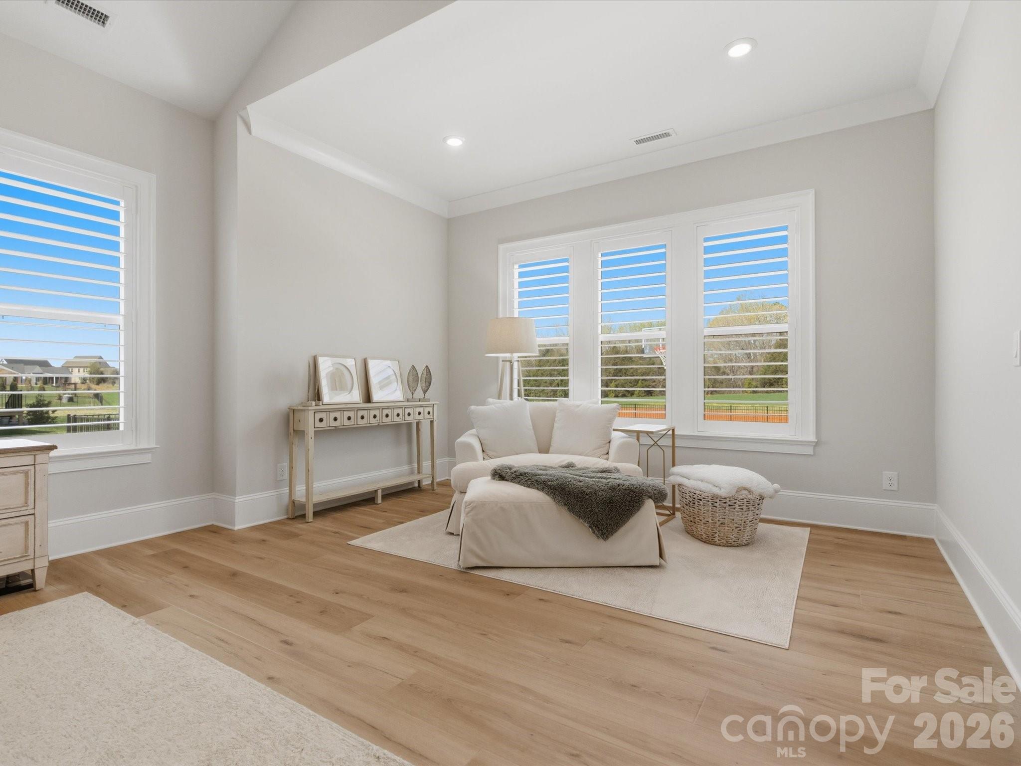 1008 Broadmoor Drive