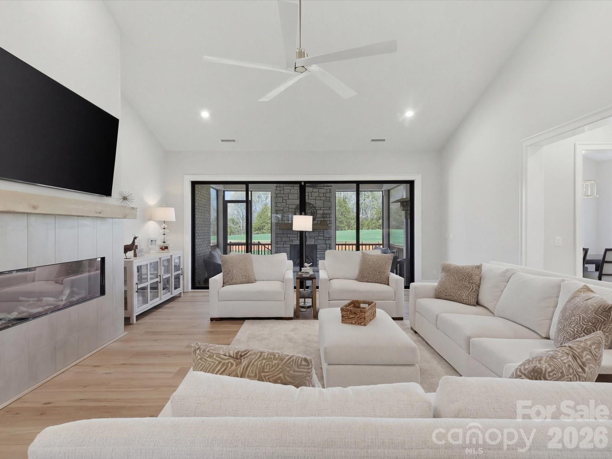 1008 Broadmoor Drive