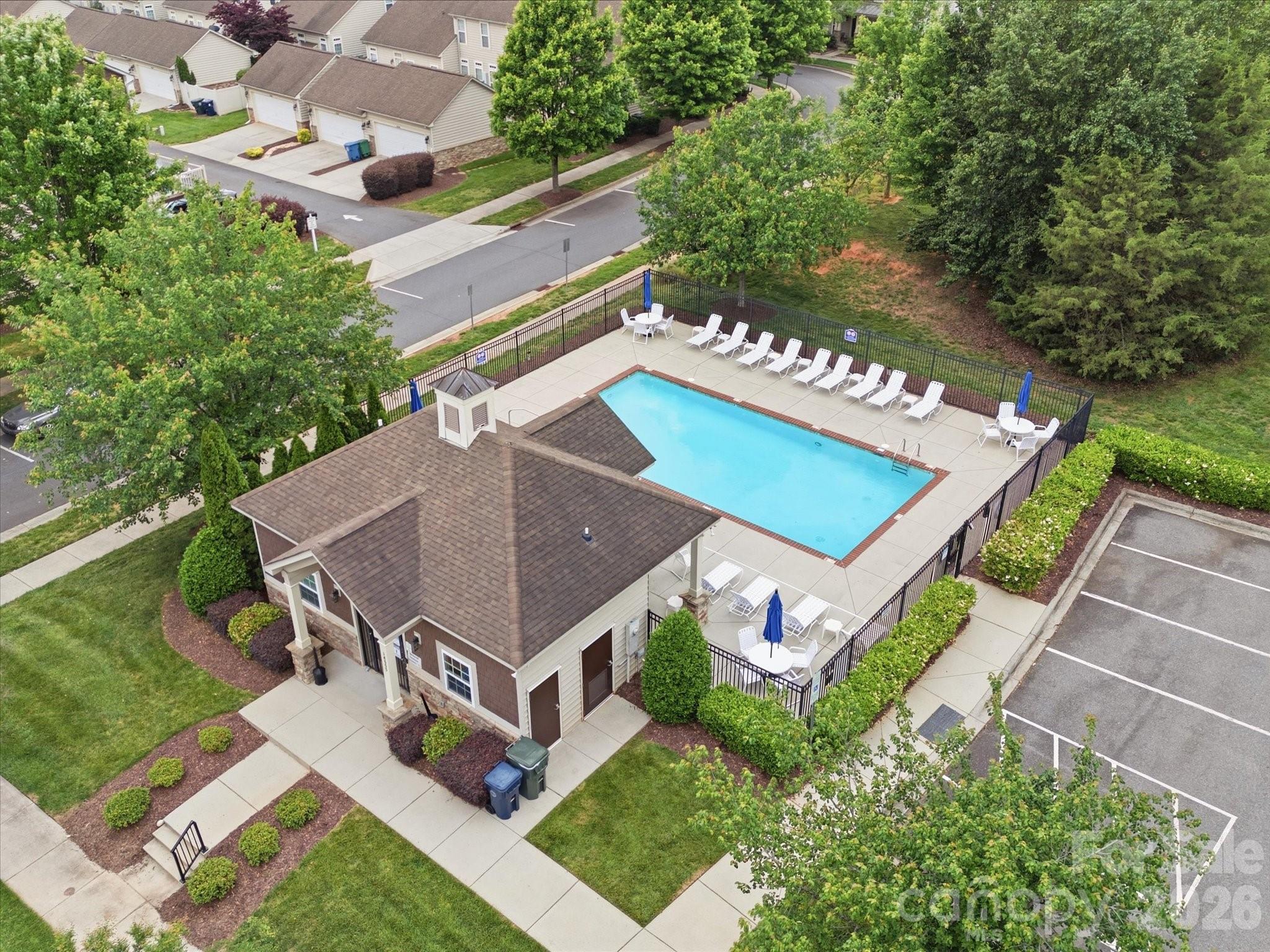 18439 The Commons Boulevard