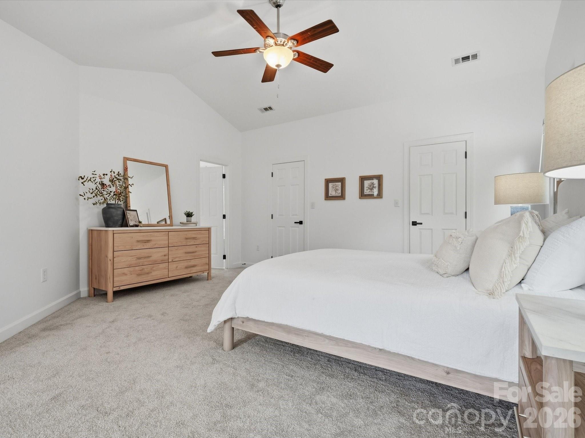 123 Topsail Place