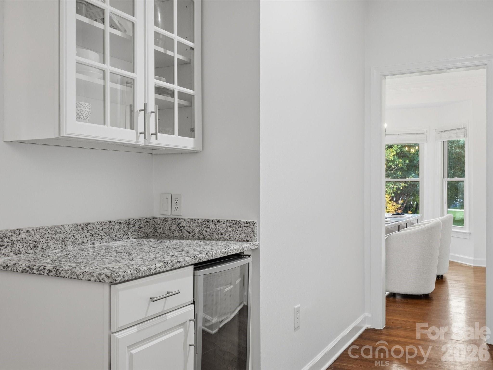 123 Topsail Place