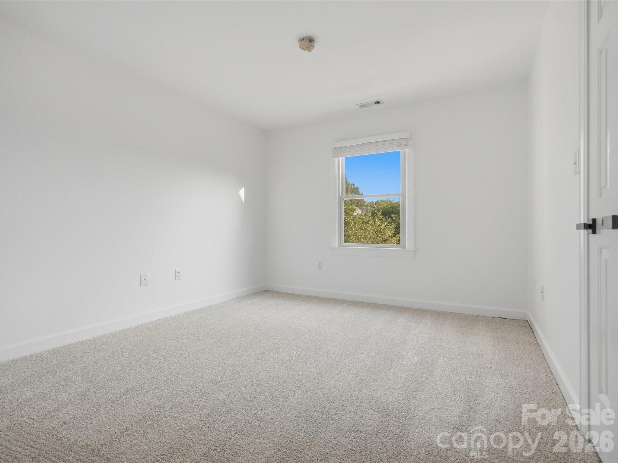 123 Topsail Place