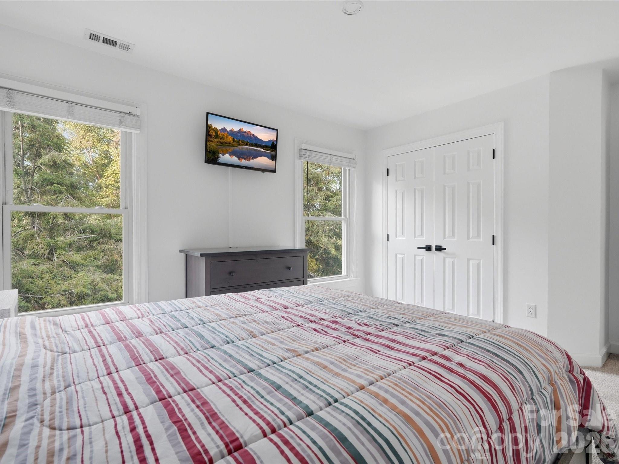 123 Topsail Place