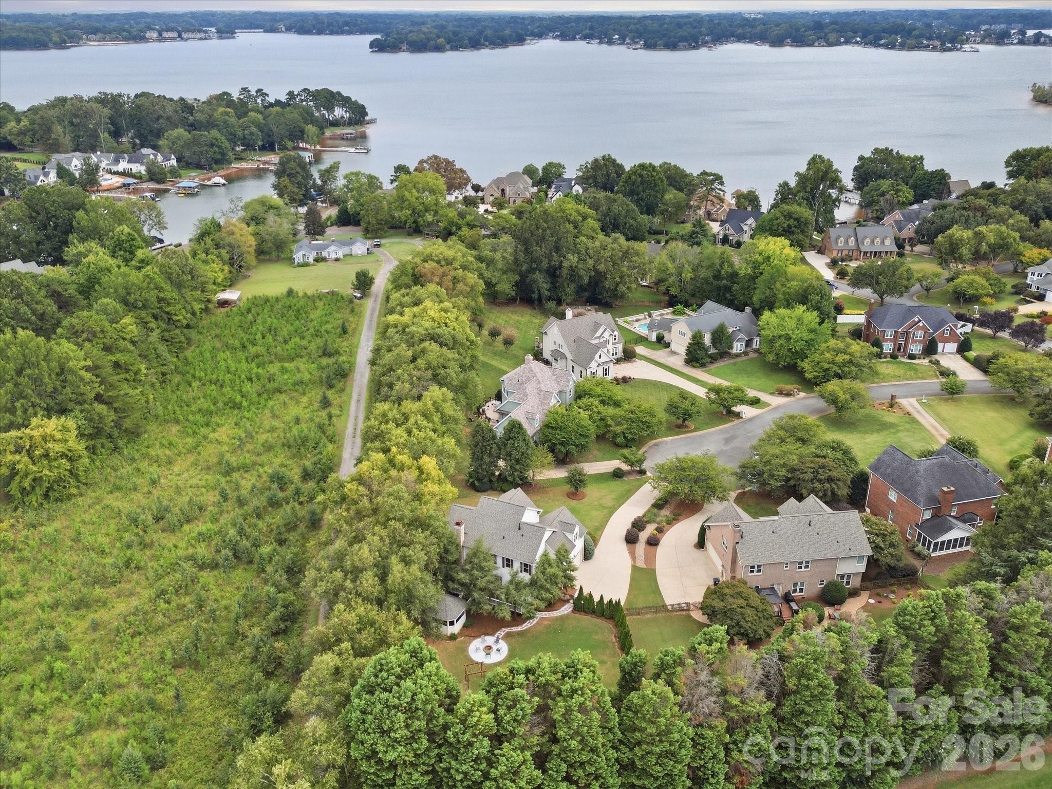 123 Topsail Place
