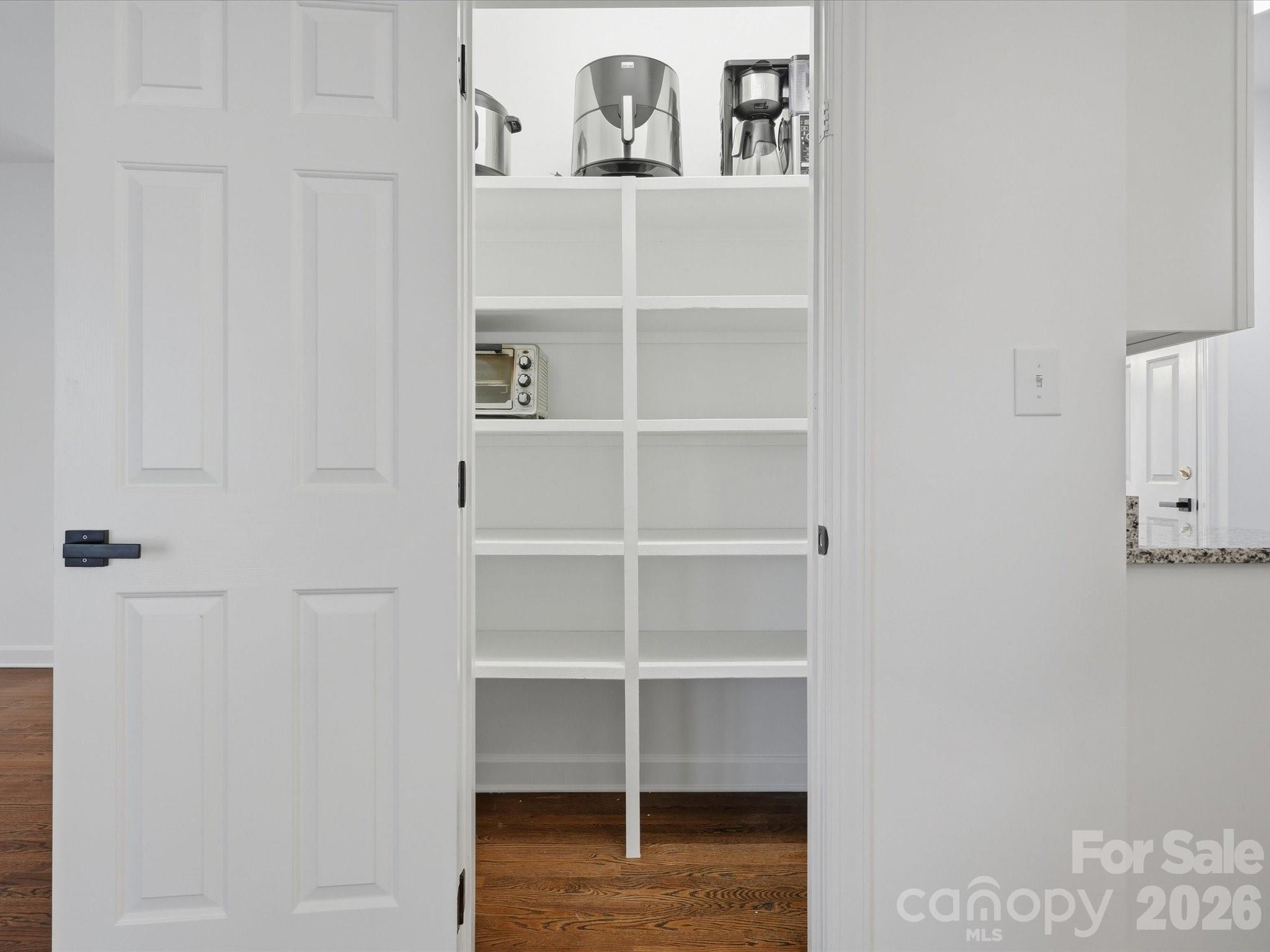 123 Topsail Place