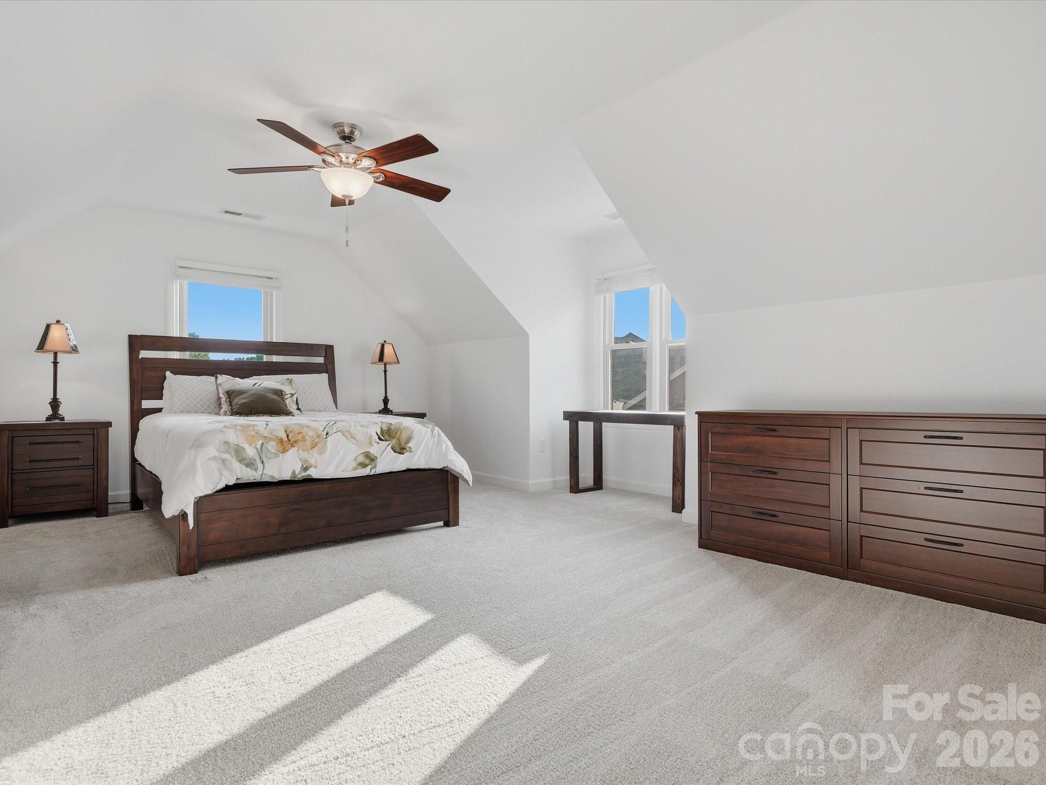 123 Topsail Place