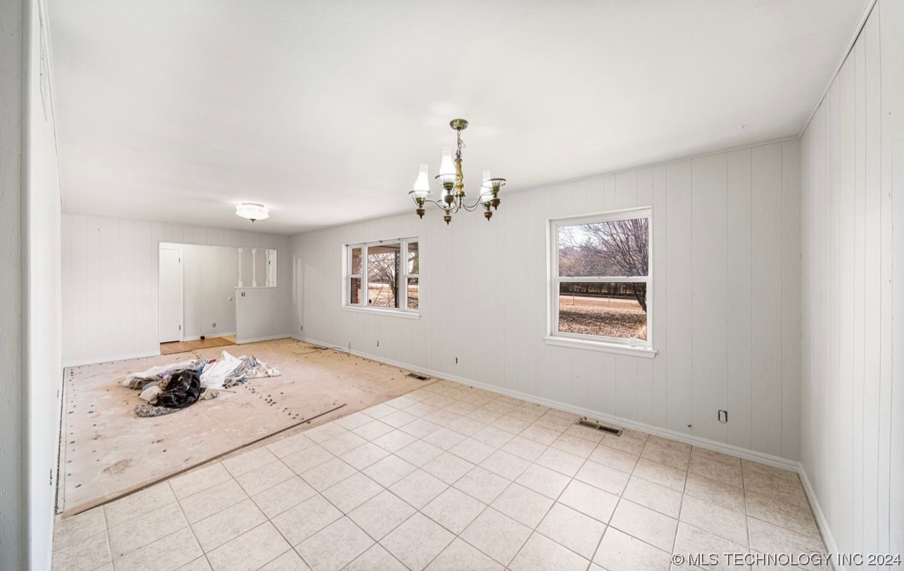 105188 N 3770 Road