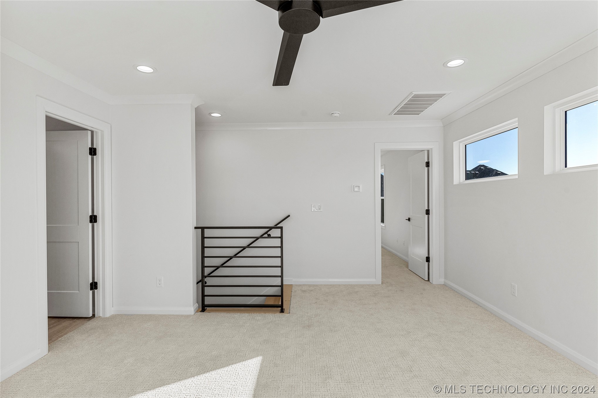 12607 S Fulton Avenue