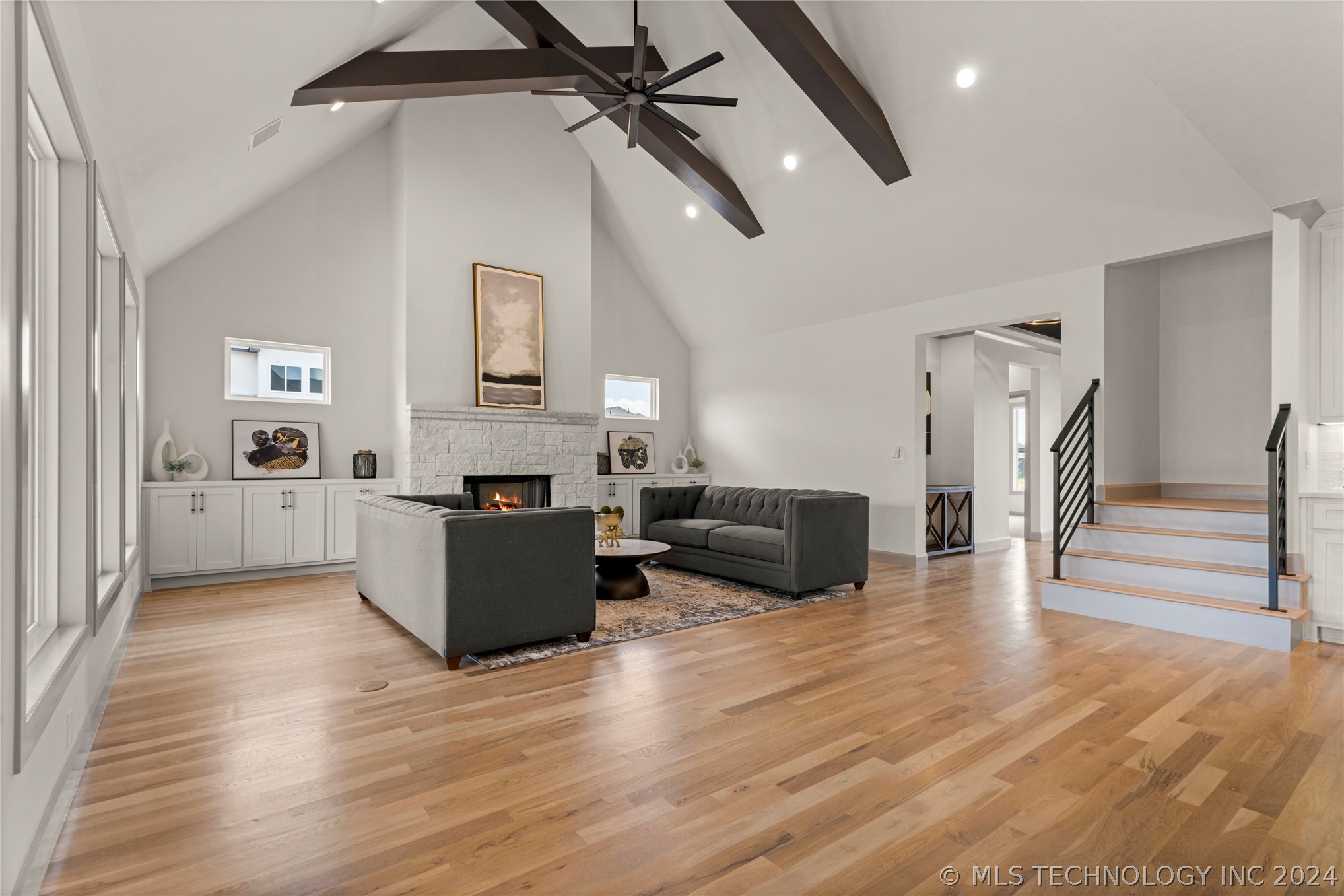 5409 E 126th Place