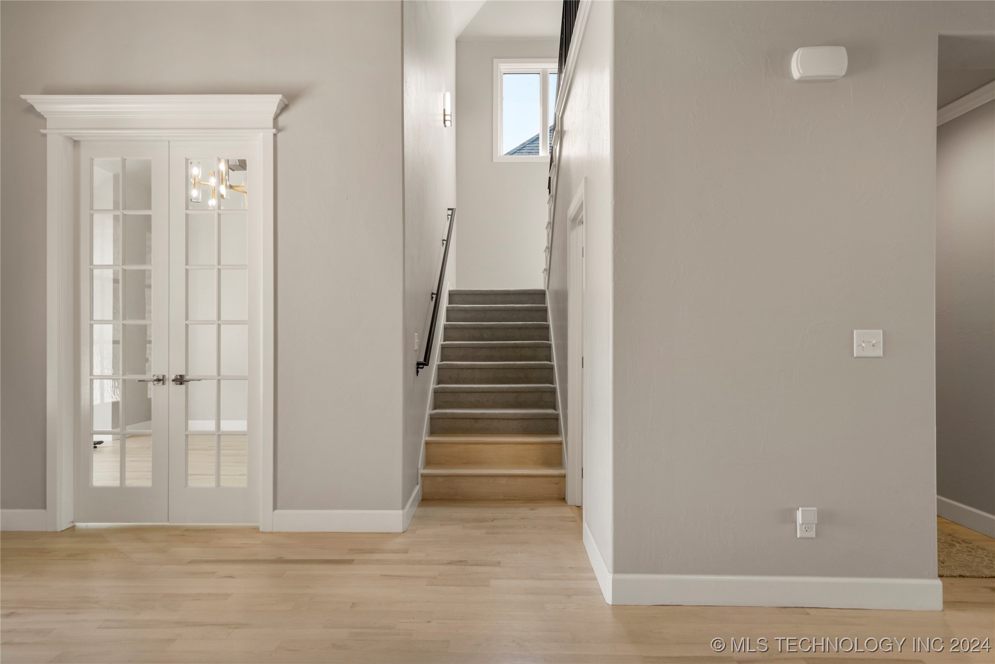 12516 S Darlington Avenue