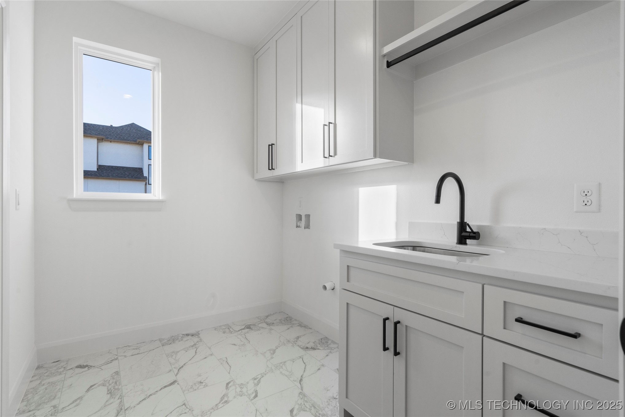 12905 S 21 Place