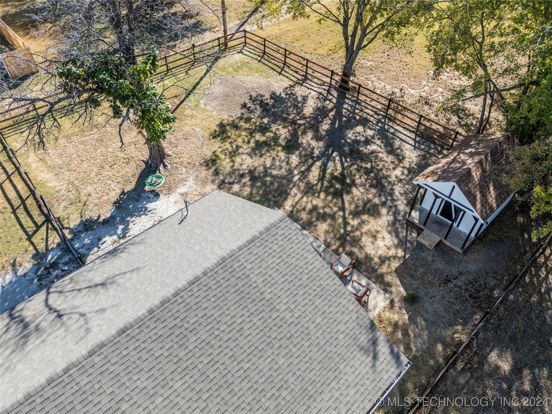 202 W Carter Street