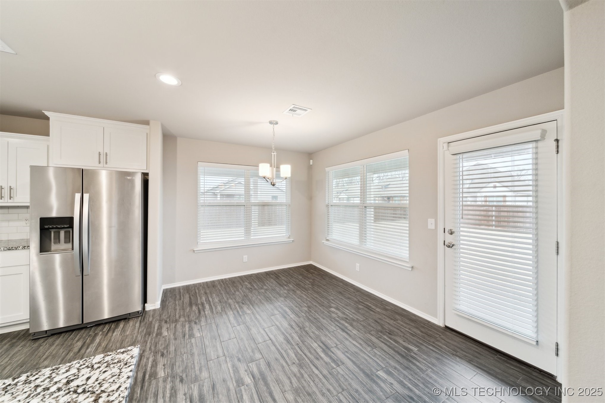 2008 W Huntsville Place
