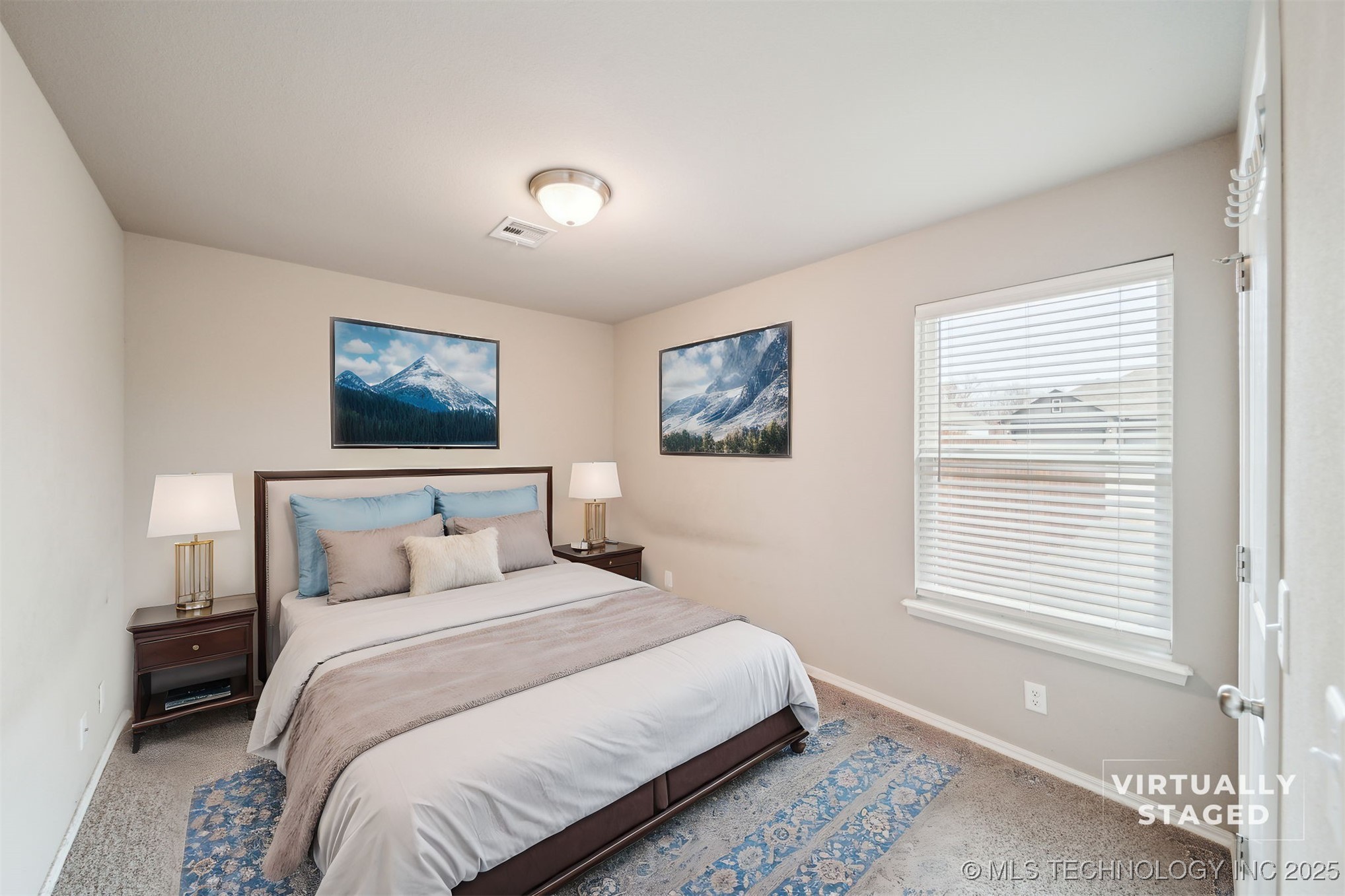 2008 W Huntsville Place