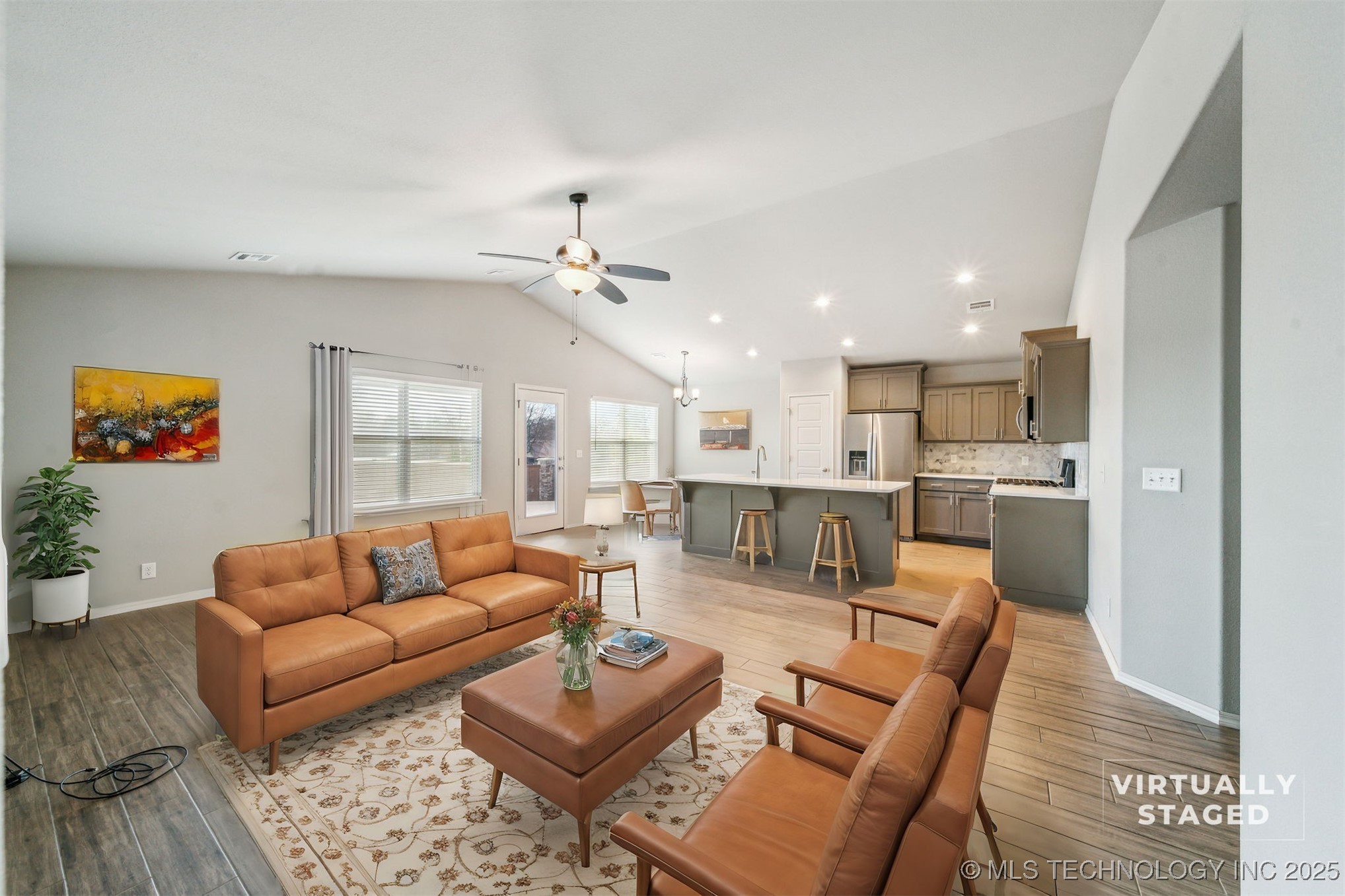 2029 W Huntsville Place