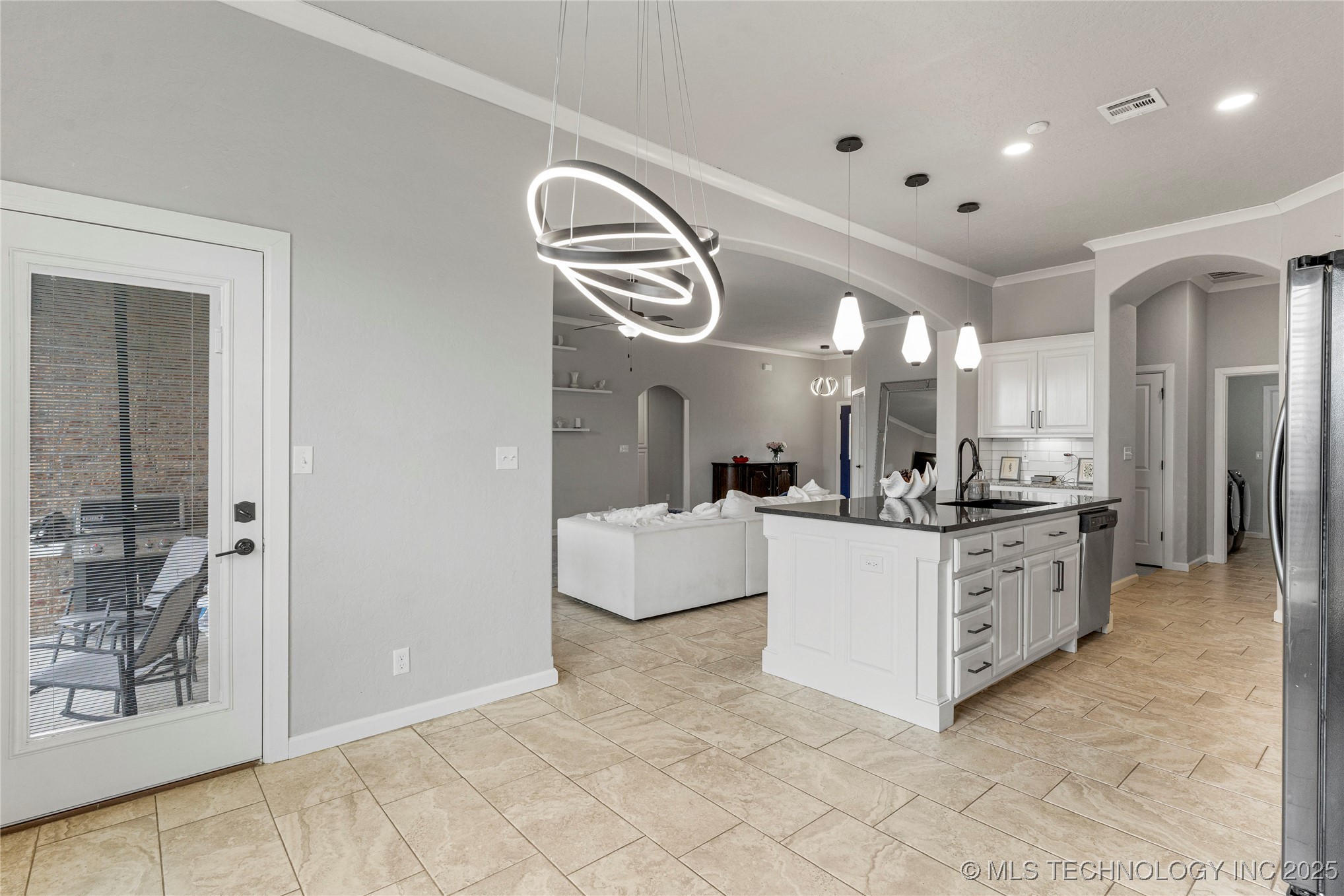 6319 E 147th Street S