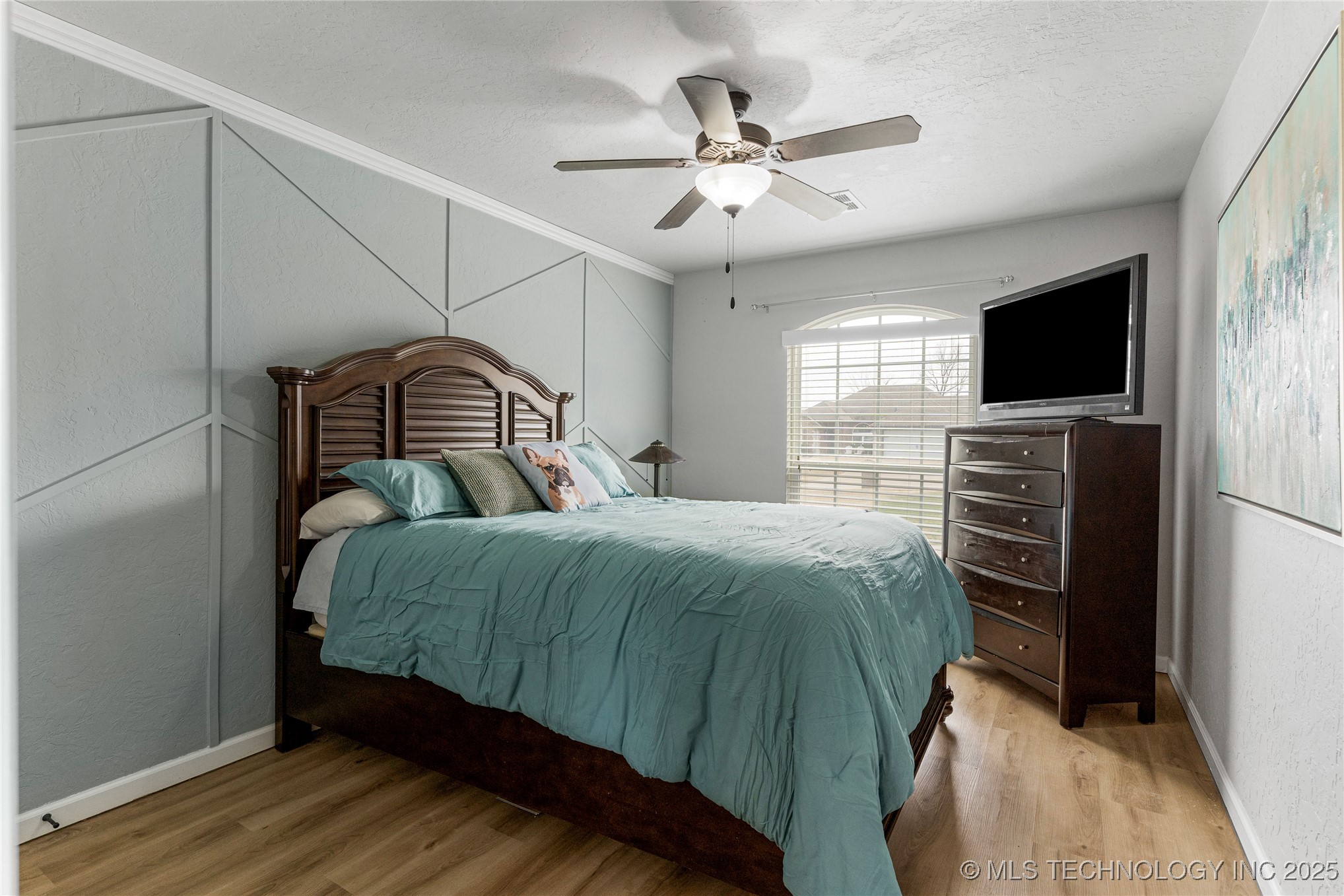 6319 E 147th Street S