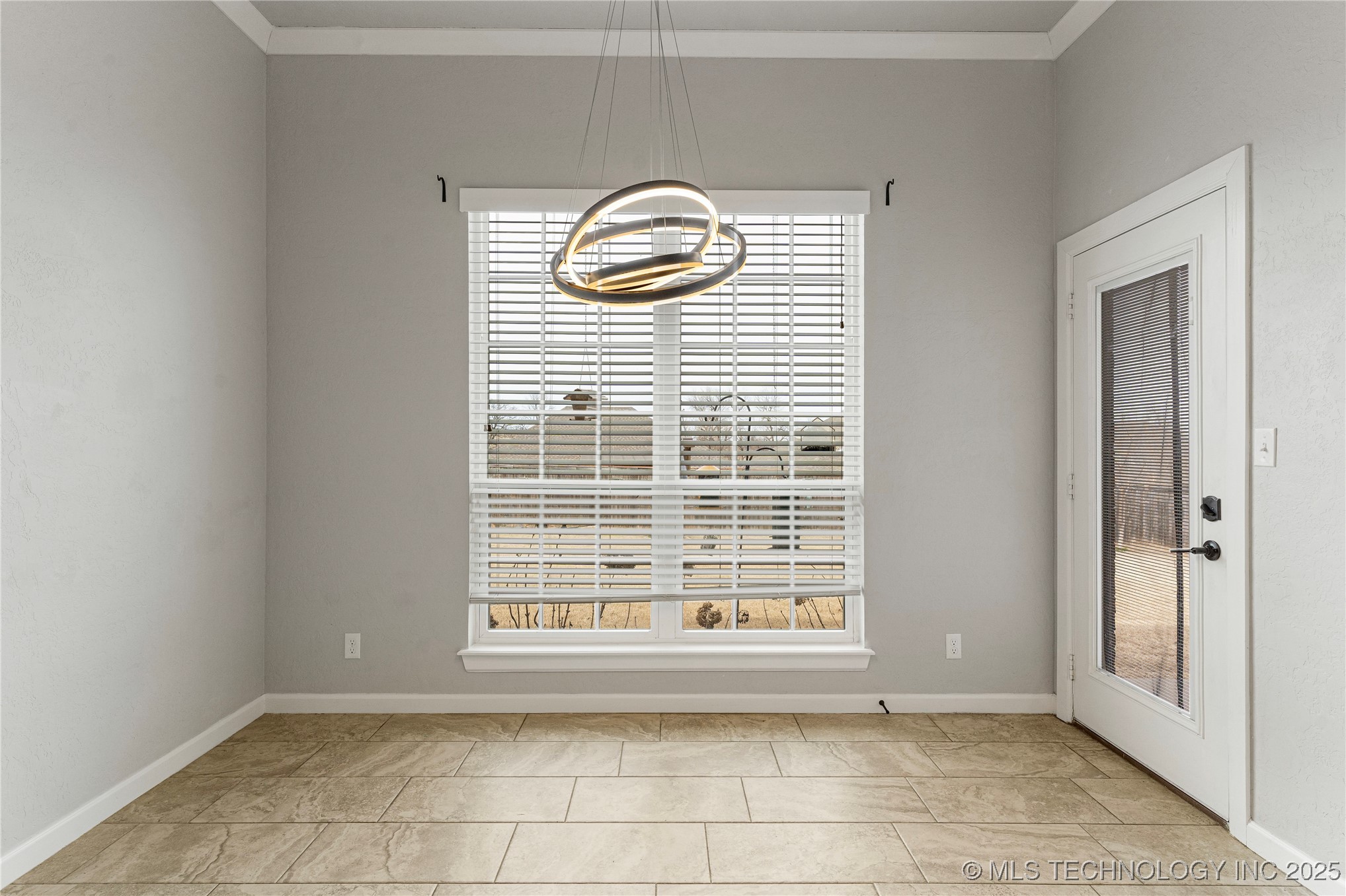 6319 E 147th Street S