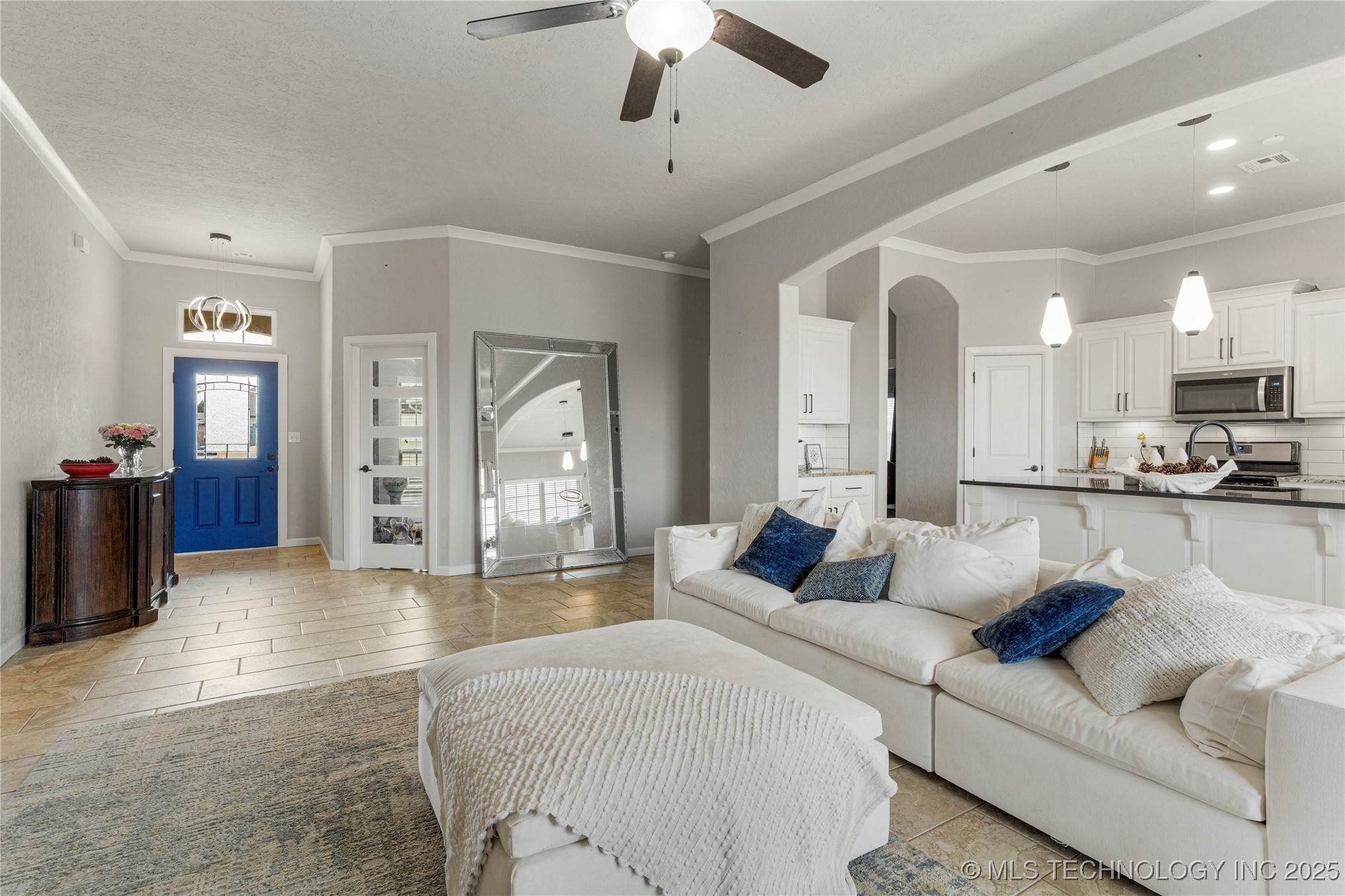 6319 E 147th Street S