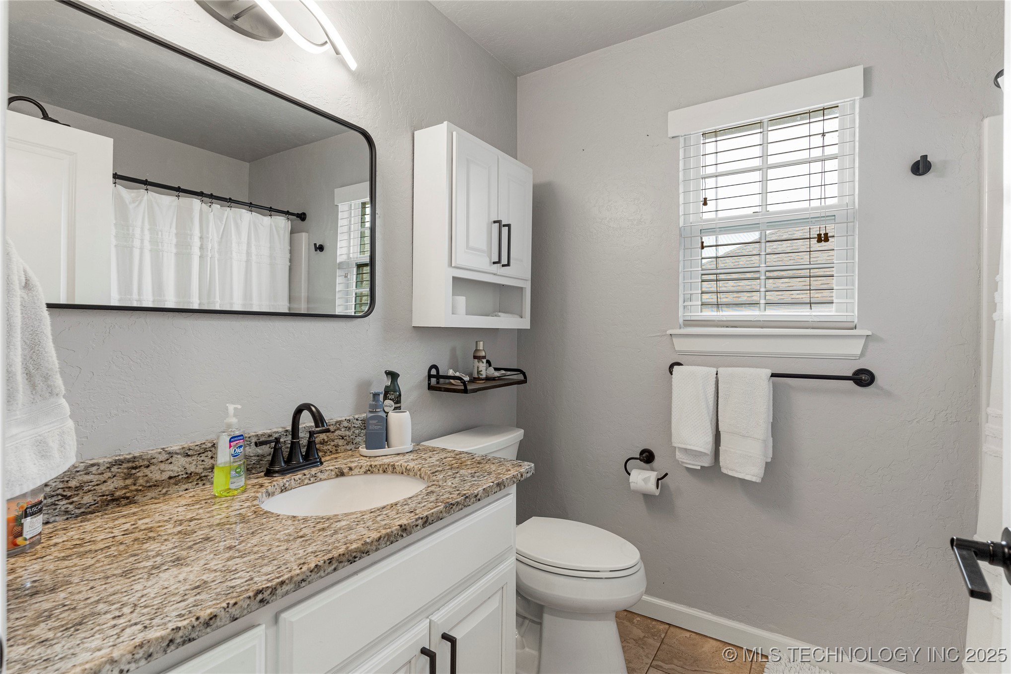 6319 E 147th Street S