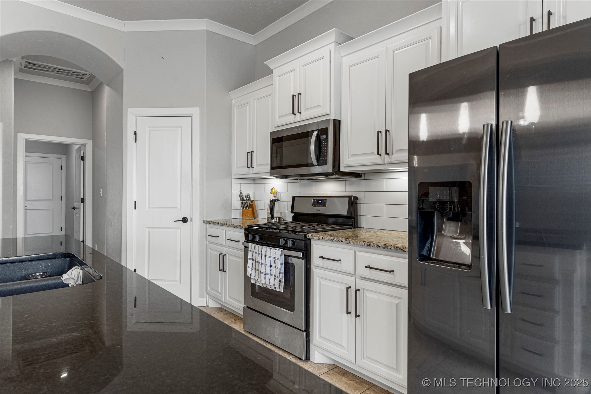 6319 E 147th Street S