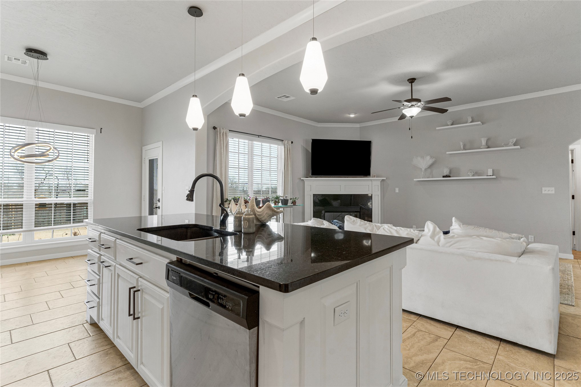 6319 E 147th Street S