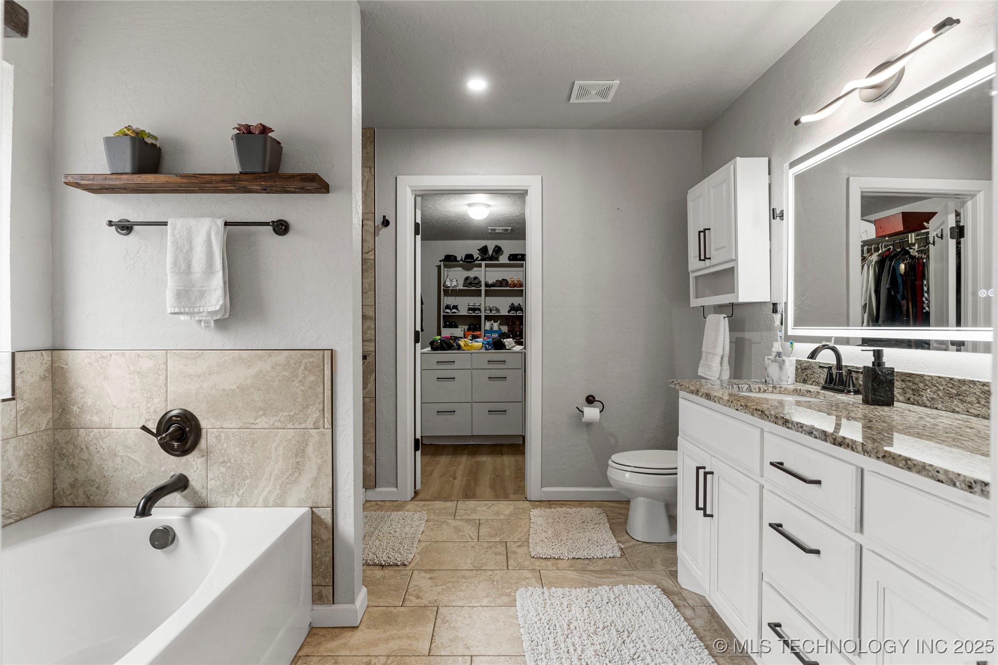 6319 E 147th Street S